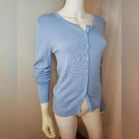 Beautiful Baby Blue Cardigan - Picture 1 of 12
